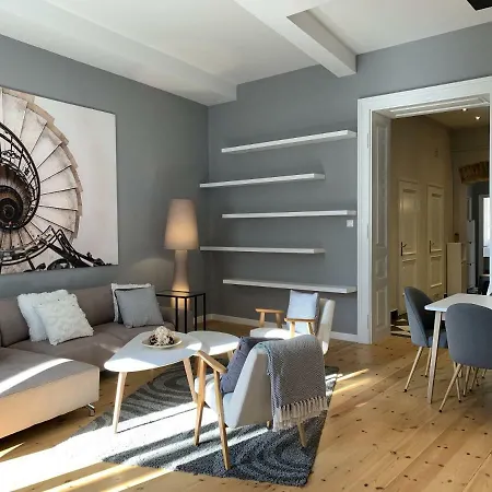 Cozy & Private Centrally Located In Homestay *